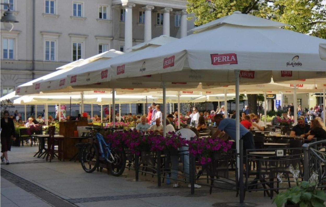 Hotelowe Pokoje Paris -Rynek Centrum- City One Кельце Екстер'єр фото